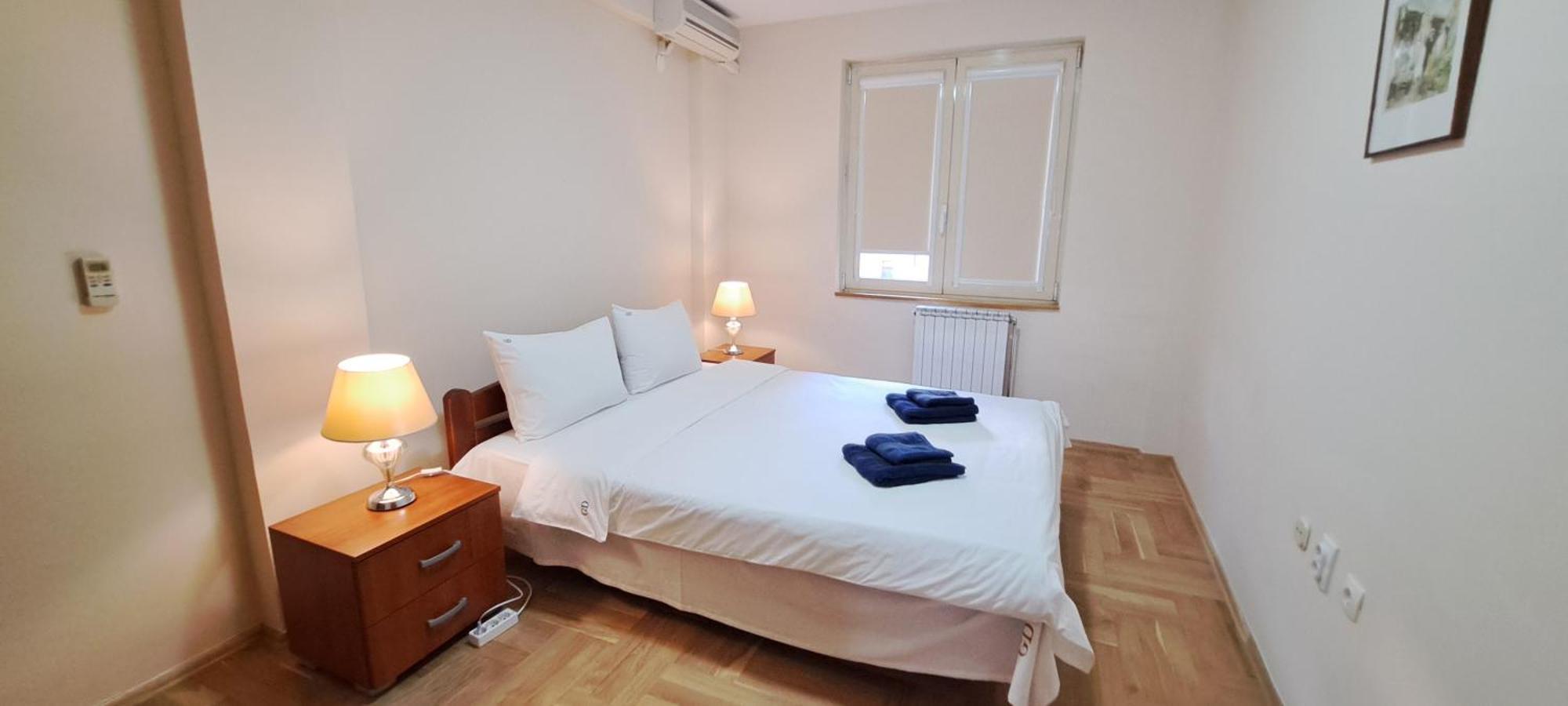 Golden Delight Central Apartment Скопье Экстерьер фото
